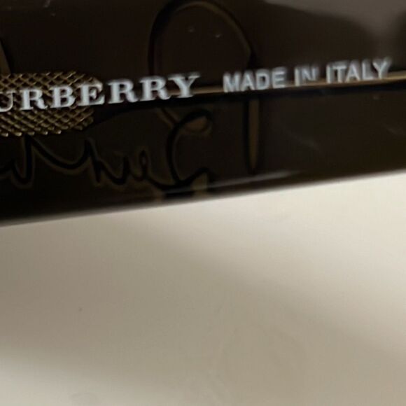 NWOT BURBERRY LOGO BROWN SUNGLASSES‎ - Picture 5 of 5